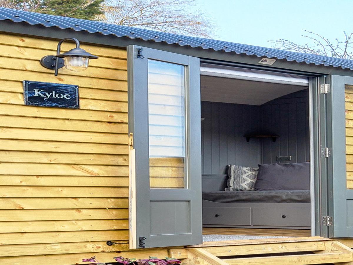 Pass The Keys Whitstable Shepherds Hut Minutes From The Harbour Exterior foto
